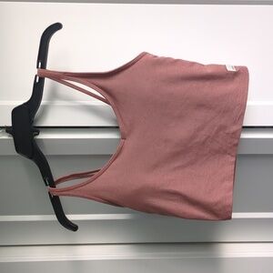 Vuori halo performance crop